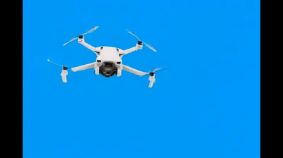 SOLAR POWERED SELFIE DRONE