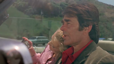 Circle OF Fear, S01EP02 The Concrete Captain